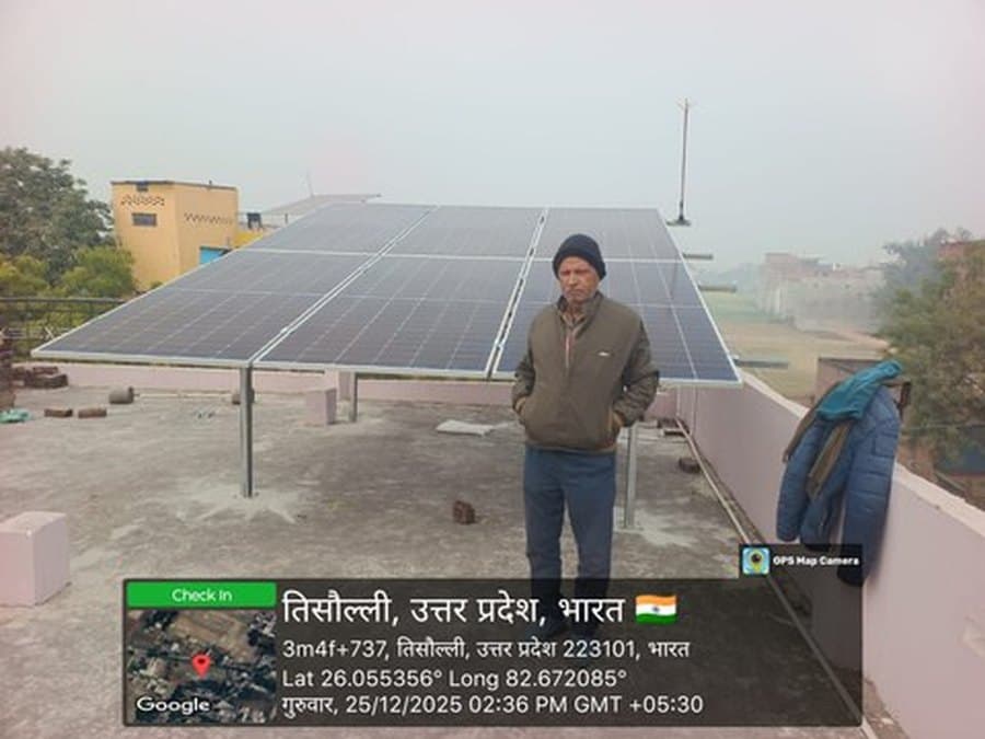 Rooftop solar installation at Tisauli, Shahganj