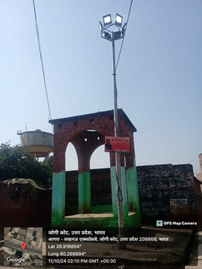 Solar high-mast street lighting at Uttar Pradesh