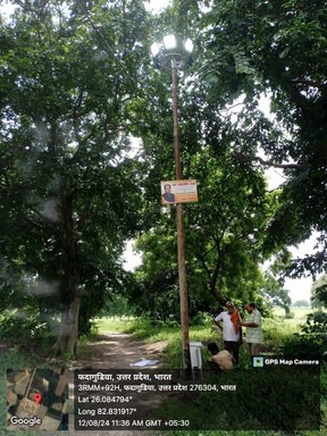 Solar high-mast street lighting at Chhapra, Azamgarh
