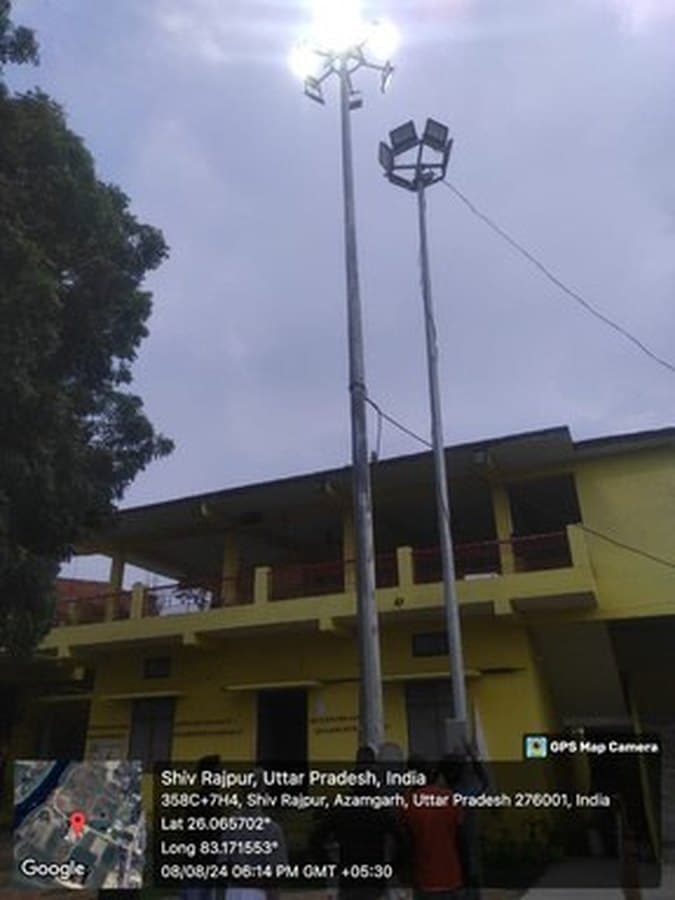 Solar high-mast street lighting at Uttar Pradesh
